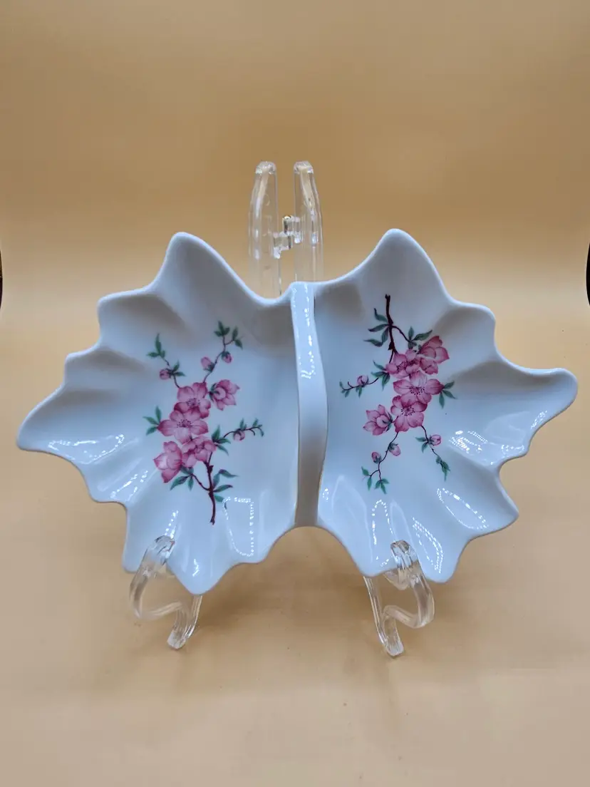Mitterteich Bavaria 7.5" Divided Leaf, Pink Floral Trinket Dish Germany