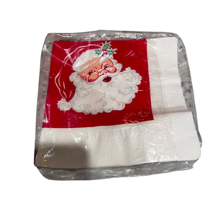 002 Set Of 2 Napkins Vintage Santa