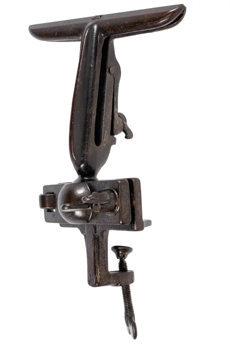 Antique Stover MFG Co. Articulating Ball Joint Cast Iron Saw Sharpening Vice