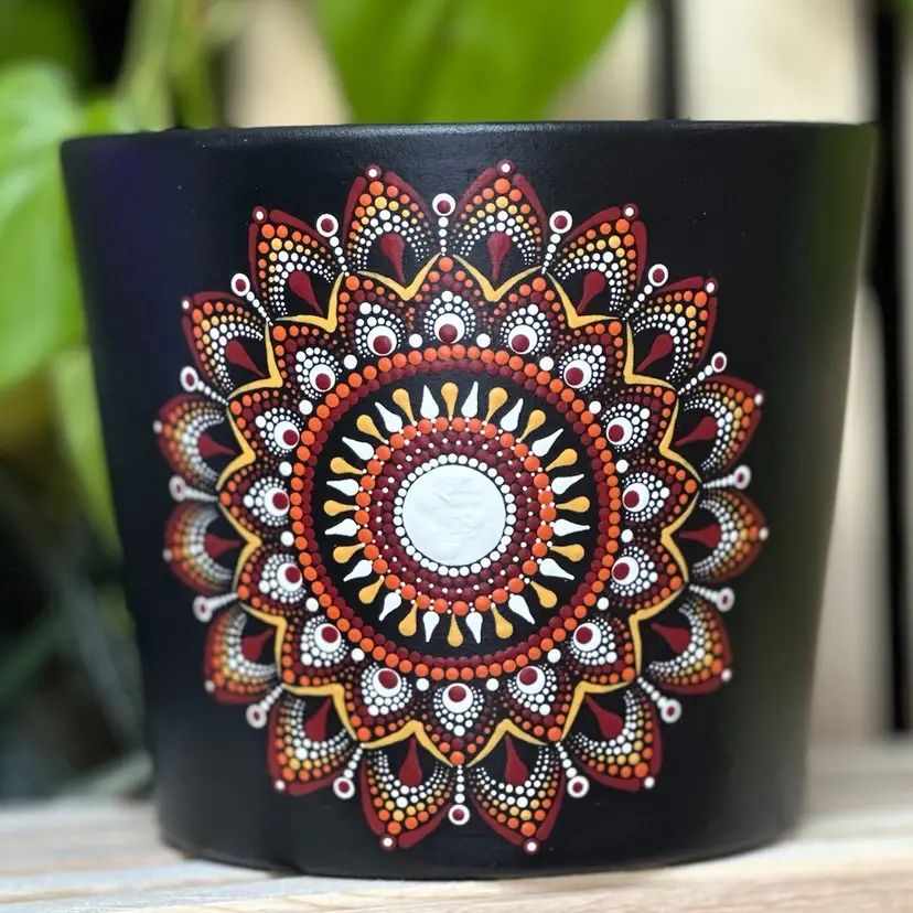 PRE-ORDER 6.7 inch terracotta pot (6.7 x 5.5) black/brick, maize, white