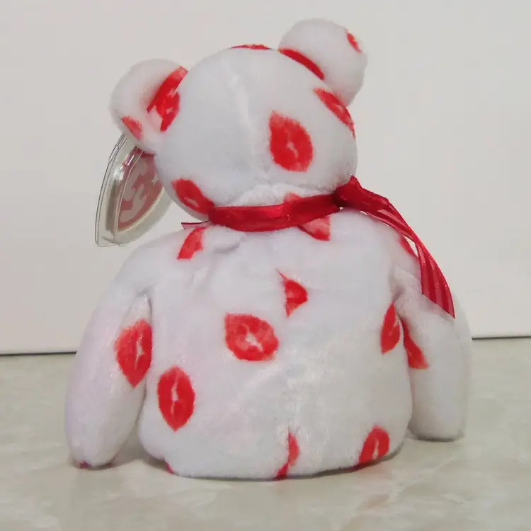 Ty Beanie Baby Smooch the Bear