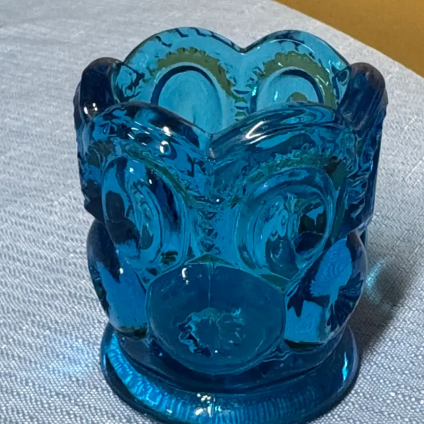 L. E. Smith Moon and Stars 2 3/8" Blue Toothpick Holder