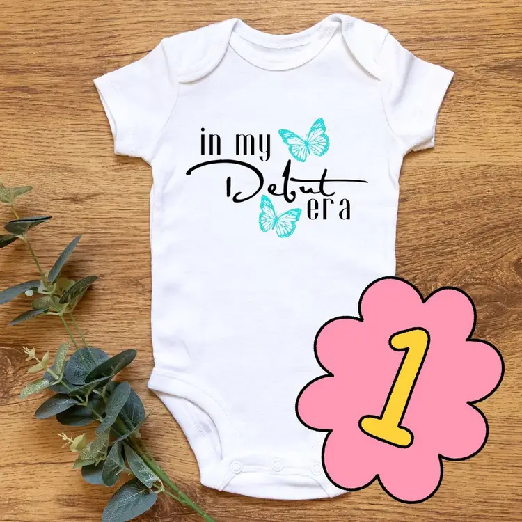 baby monthly milestone onesie bundle