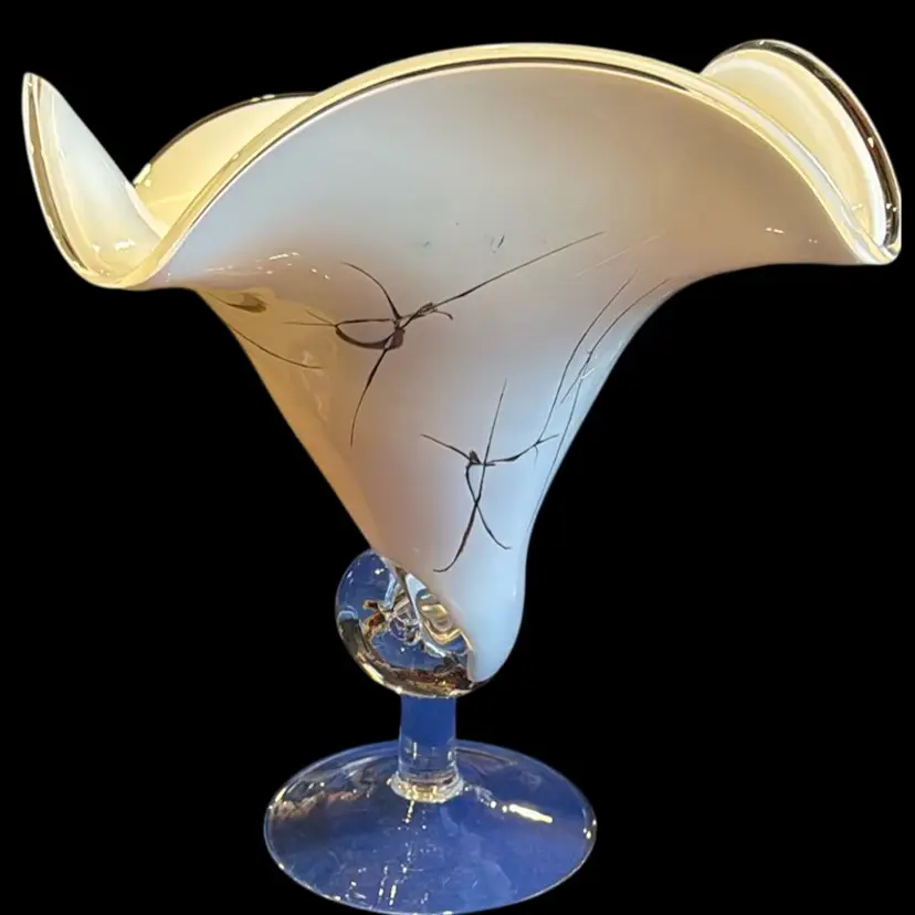 Gyser Art Glass Snail Trumpet Vase- Hand Made By Jozefina Atelier