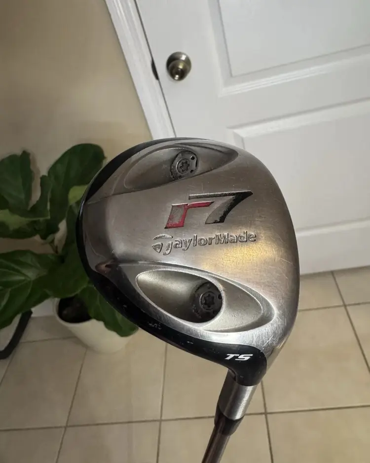 TaylorMade R7 TS 3 Fairway Wood 13* Fujikura Extra Stiff  X-Flex Right-Hand