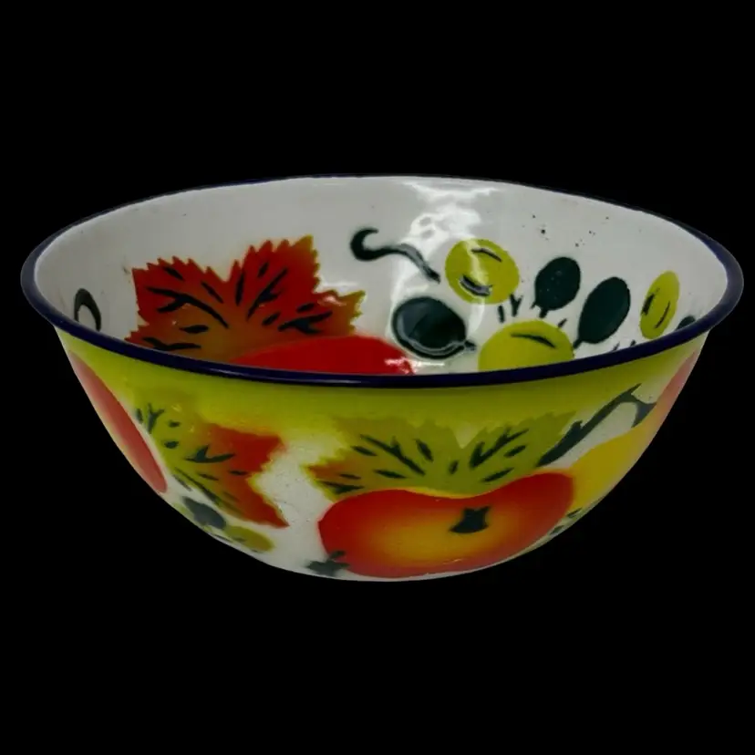 VTG 1950's / 1960's Enamelware For Entertaining Small Fruit Bowl 6.5" x 2.5" Mexico