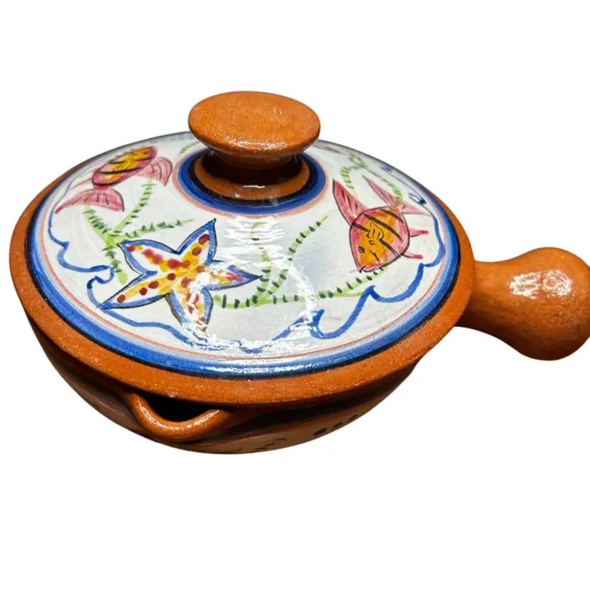 Signed Soup Bowl With Lid Hand painted From Panama Fish And Starfish Design