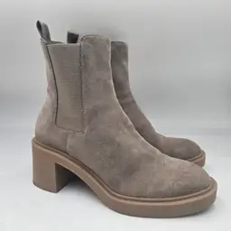 Dolce Vita Ankle Boots SZ 9  Womens Chunky Chelsea Beige Suede Trendy Platform