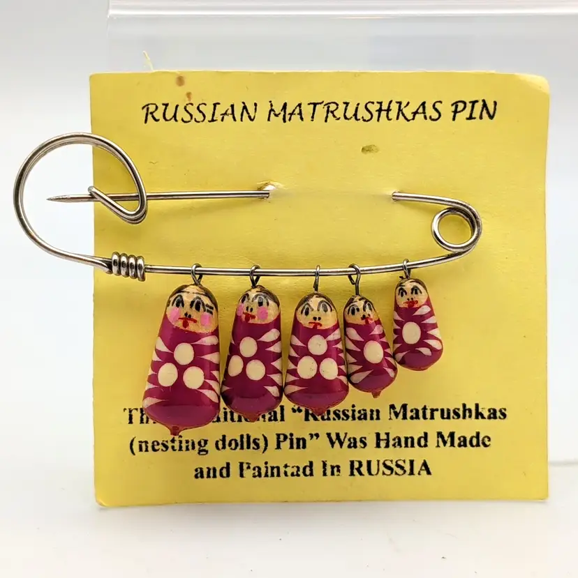 Vtg Russian Matryoshka Family Nesting Doll Pin Brooch Hand Painted 5 Charms