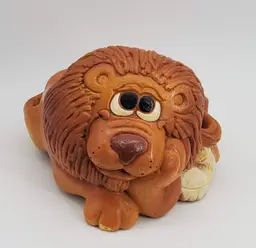 Adorable Vintage MYLO Lion Chalkware Figurine Planter 1976