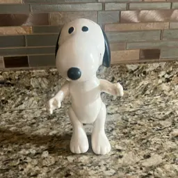 Snoopy United Feature Syndicate, Inc. Vintage 1958-1966