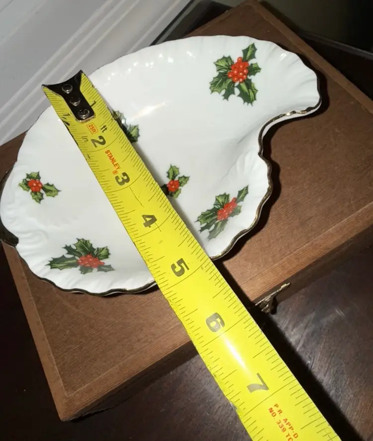 Vintage 1950's Lefton Christmas CERAMIC teardrop CANDY nut berry DISH bowl