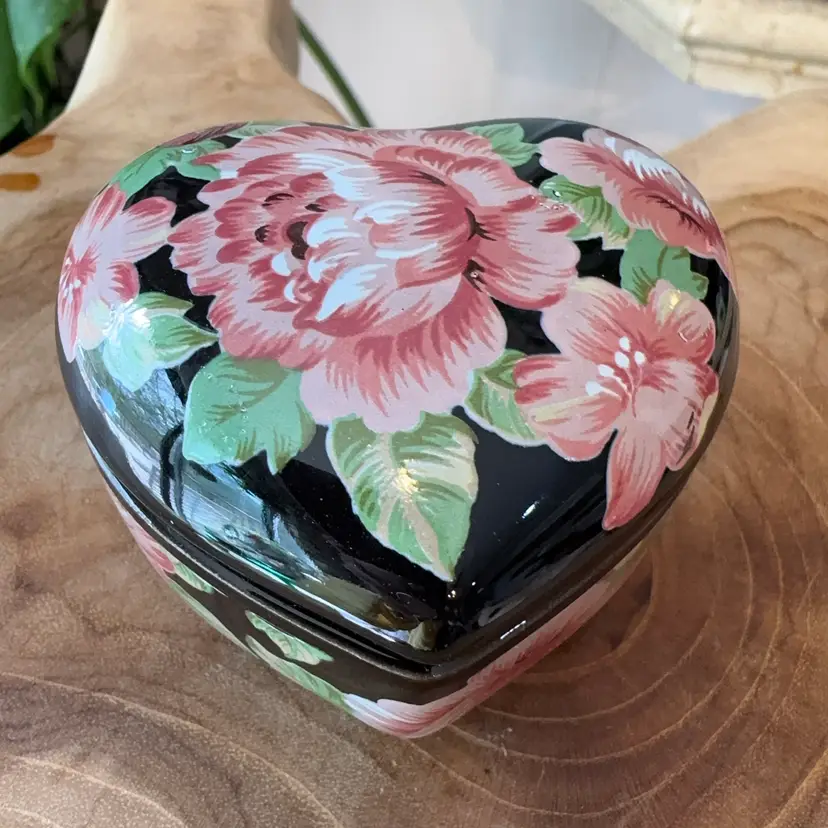 Otagiri Hand Painted Heart Trinket Box