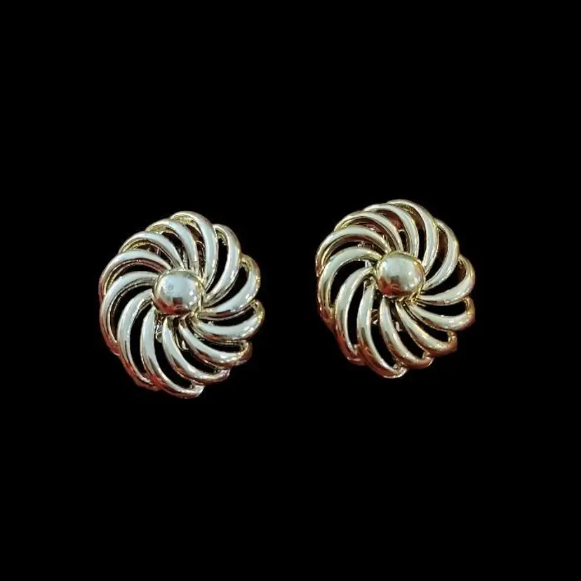 Vintage Coro Earrings Gold Tone Pinwheel Swirl 
Clip Ons Mid Century Classic