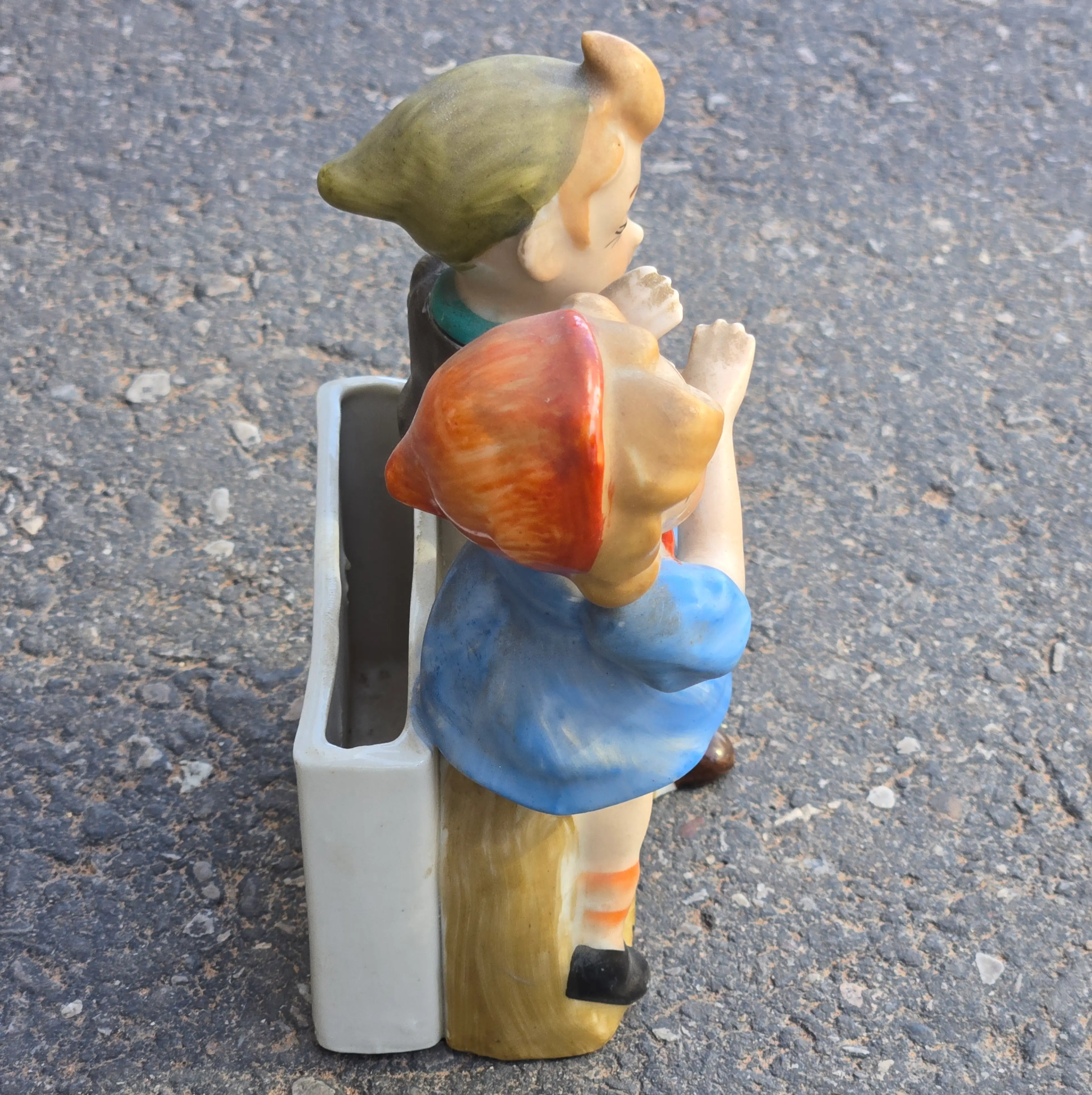 Image 5 of 9