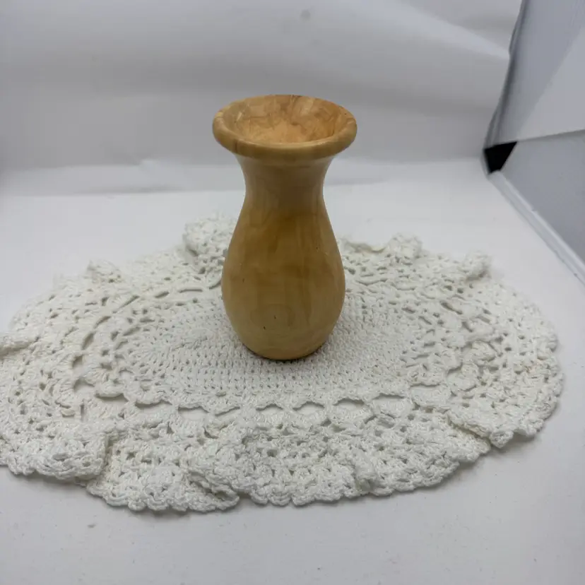4.5” Wooden Vase