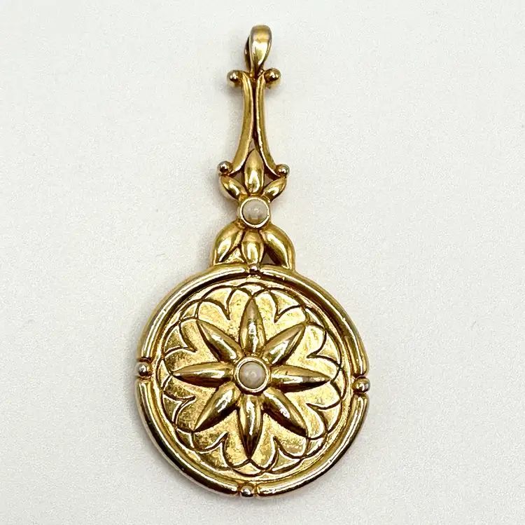 Vintage Avon “Elegant Reflections” Gold Tone Mirror Pendant