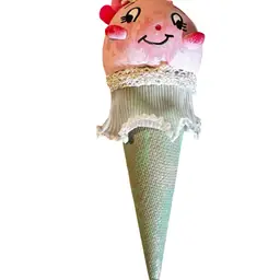 #01 - 0 Vintage Upcycled Made By Me Kitschy Ice Cream Creatures Summer Decor