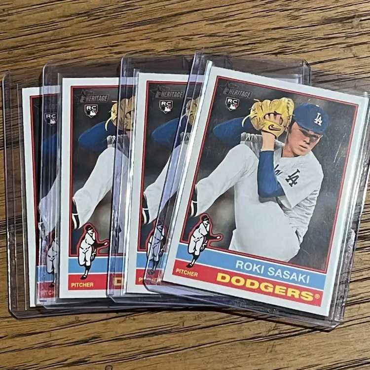 Roki Sasaki 2025 Topps Heritage Base x4 Los Angeles Dodgers