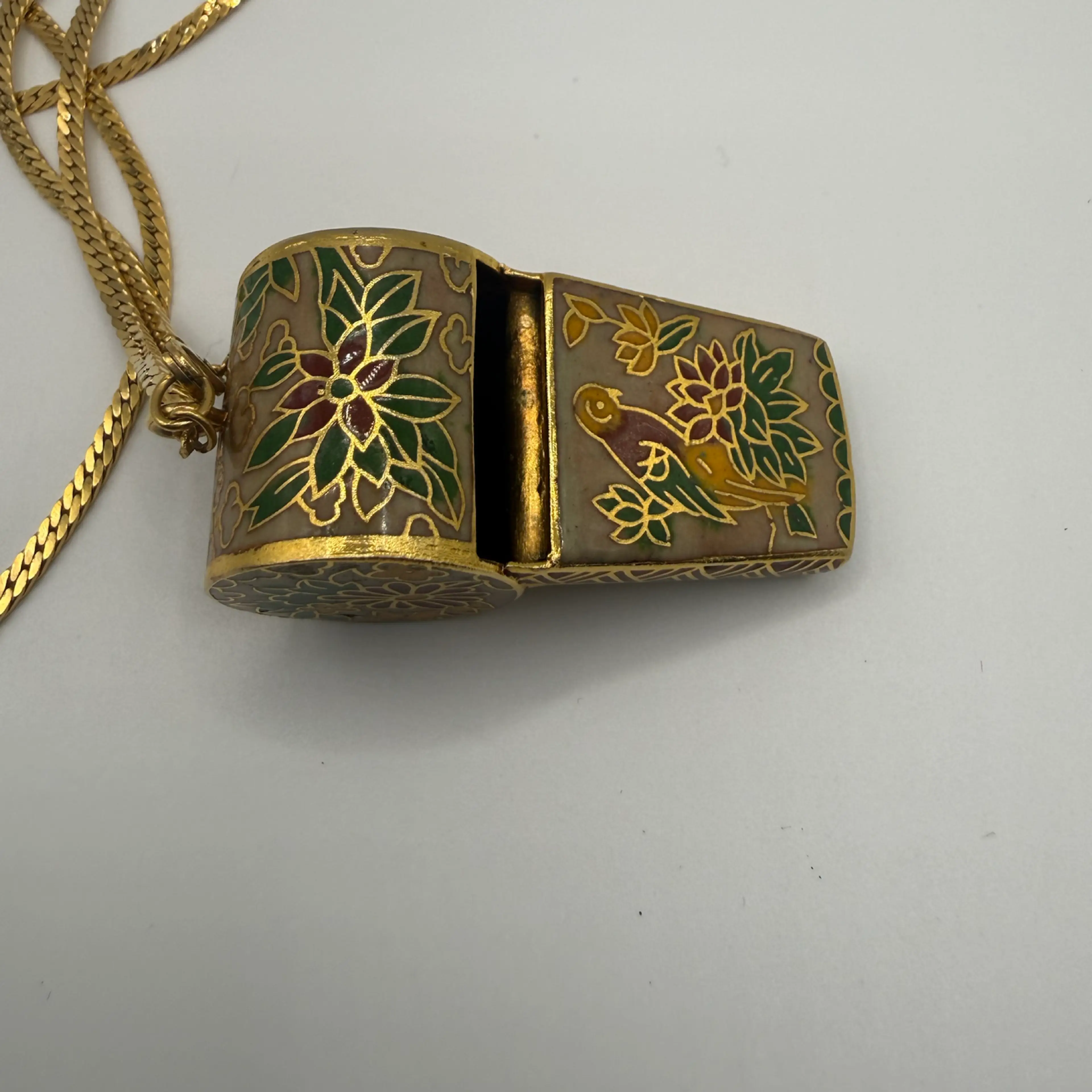 Image 3 of 6