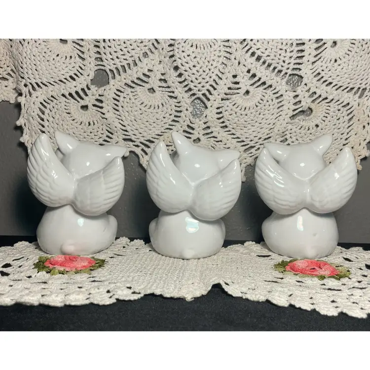 VINTAGE SEE HEAR SPEAK NO EVIL PIG ANGEL FIGURINES SET WHITE CERAMIC MINI STATUES