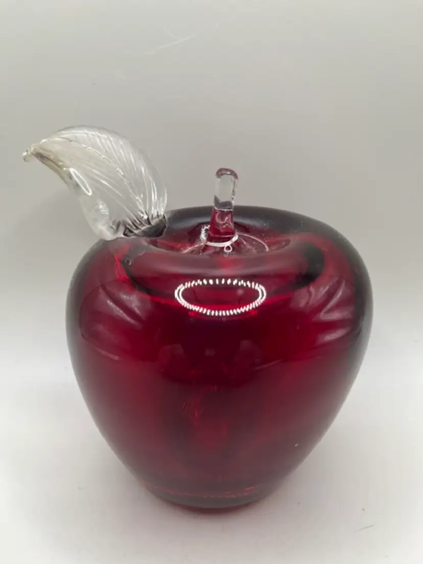 Vintage Signed Leo Ward Art Glass Apple Paperweight