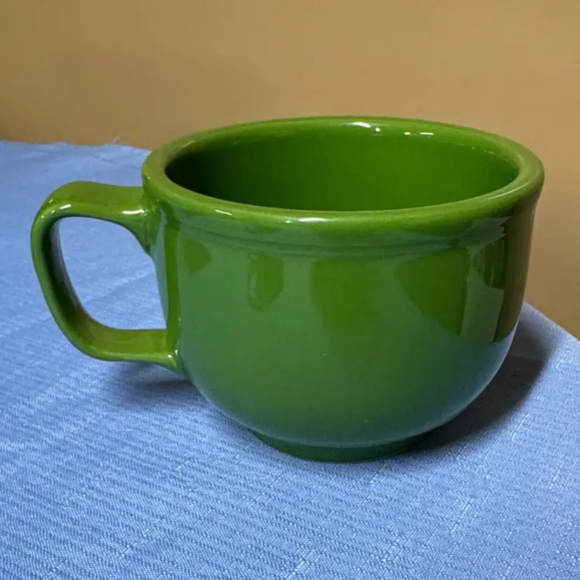 Fiesta jumbo mug shamrock signed Homer Laughlin