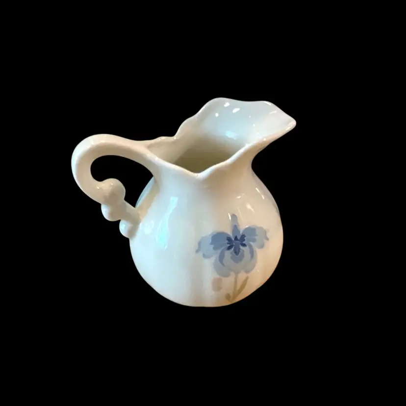 Vintage Mini Pitcher Creamer Jug By Takahashi San Francisco "Iris" Pattern Japan 1970s - 1980s.