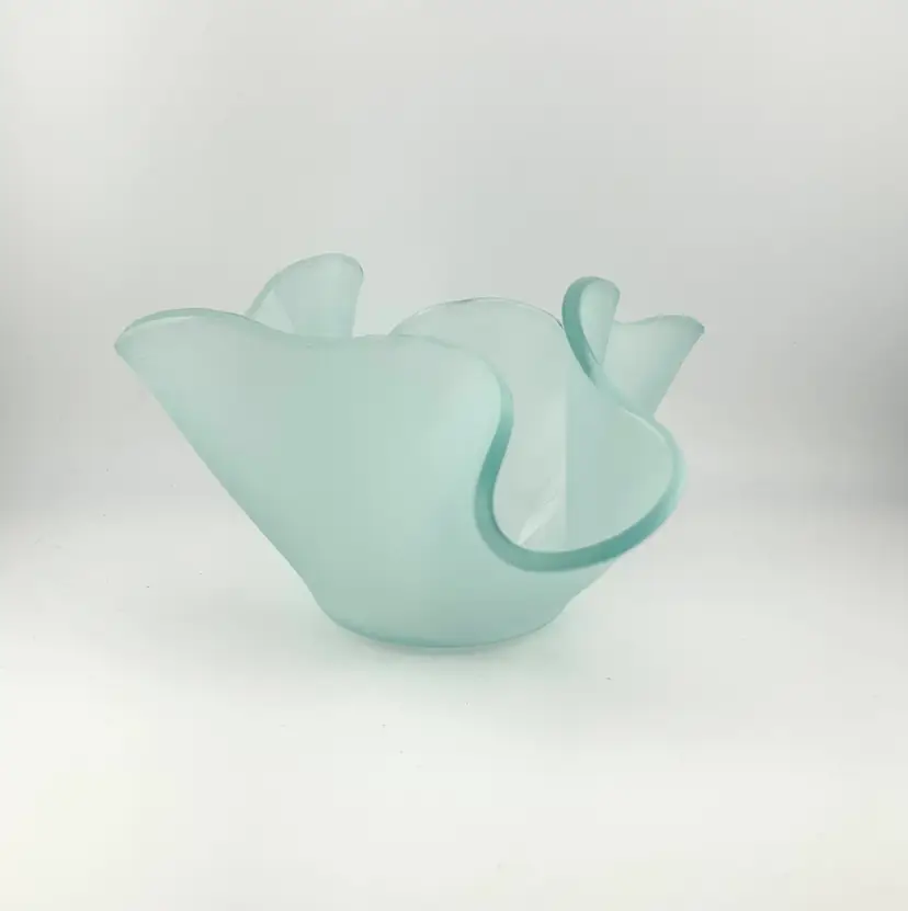 Signed Annie Glass Anemone Votive Holder 8” x 8” x 4” *READ*