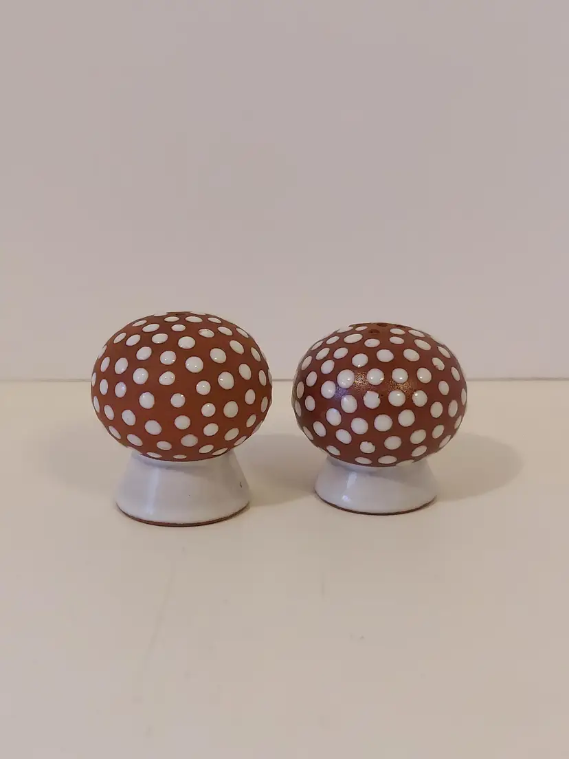 Zeuthen Denmark Mushroom Redware Vintage Salt & Pepper Shaker Set