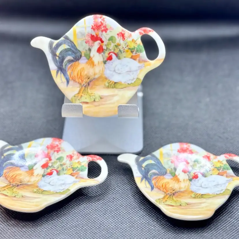Vintage Italian Rooster Hen Tea Bag Spoon Holder Teapot Shape, Hand Painted Melamine Set Of 3, Unbranded, Made In Italy