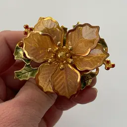 Vintage Kenneth Cole Gold tone Mesh poinsettia brooch - holiday pin