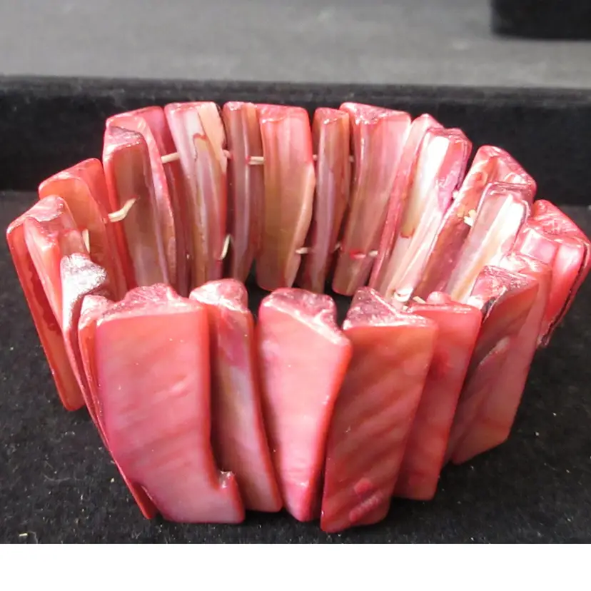 Vintage 1980s Stretch Bracelet with Pink Mother Of Pearl Natural Cut Segments - 1.5 Inches Wide BOHO Chic!