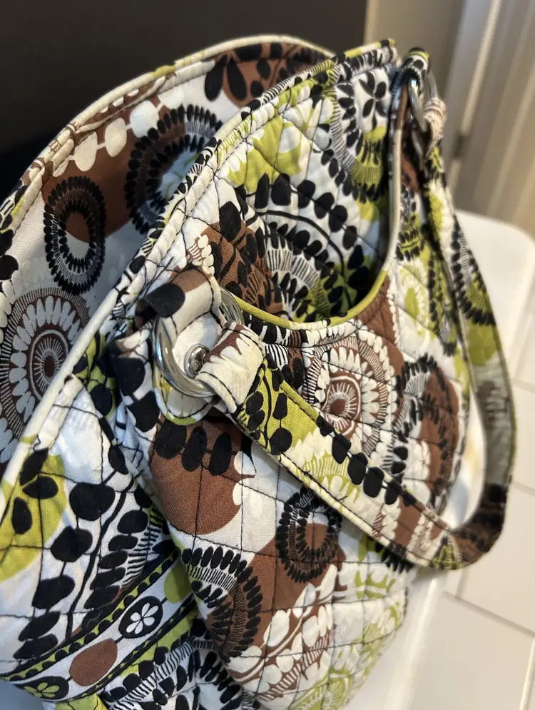 Vera Bradley Cocoa Moss Retired 2013 Quilted Two Outside Pockets 4 Inside Pocket