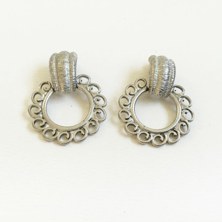 Oscar de la Renta Silver Tone Door Knocker Spiral Hoops Runway Clip-On Earrings