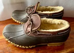 Womens 10 M LL Bean Sherpa Lined Rubber Moc Shoes USA Made In Maine Classic