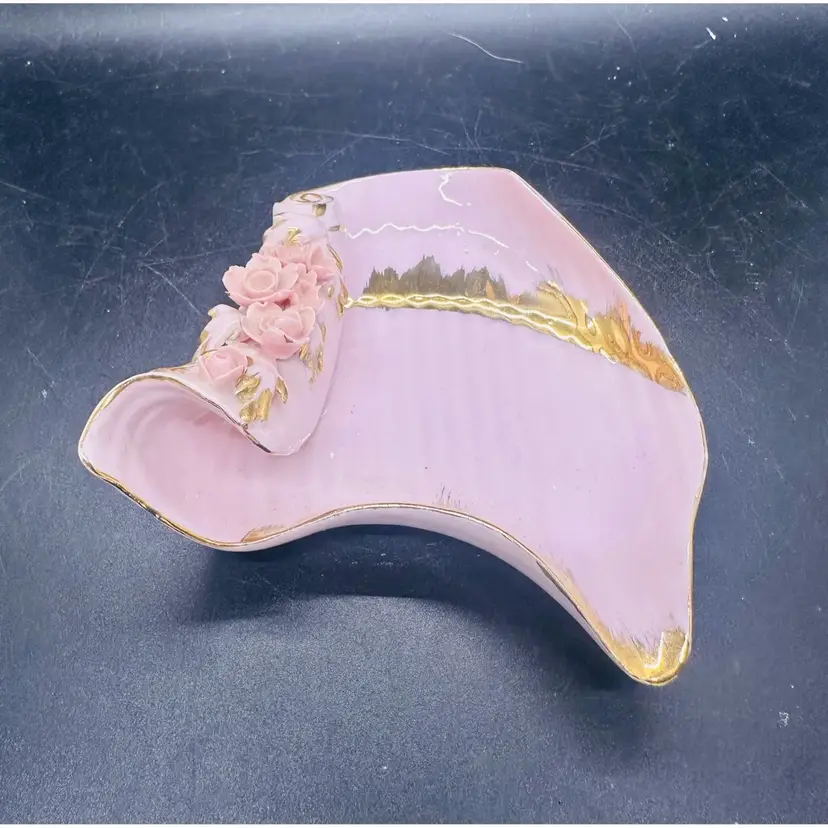 70. Vintage Lefton Ashtray, Dish, Trinket holder,  Porcelain Oval Flowers Gold