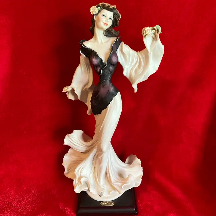 VTG Very Fine Porcelain “Rosabelle” By Giuseppe Armani Italy 1998