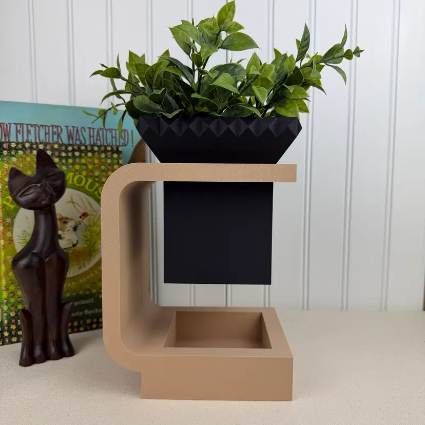 The Daka Planter 02, Indoor Tabletop Planter, Flower Pot with Drainage Hole and Stand, Houseplants