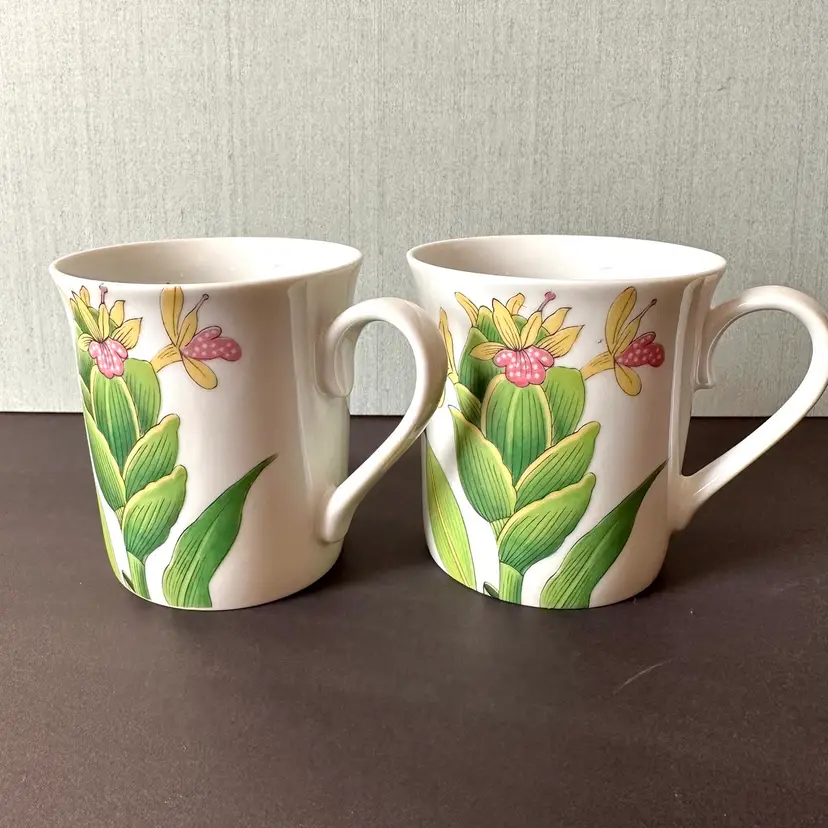 Vintage Horchow collection Porcelain Cups Mugs 8oz Botanical Imagery 2 Cups