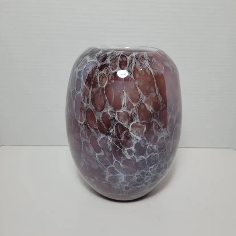Gorgeous Large Art Glass Vase Mauve Soap Bubble Glaze