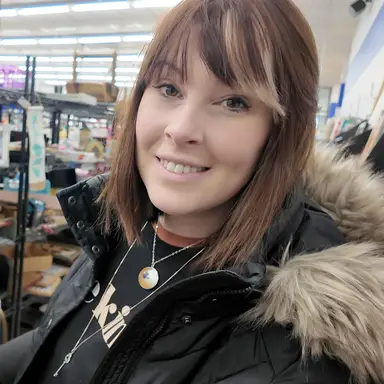 Jocelyn (Crazy Lamp Lady)