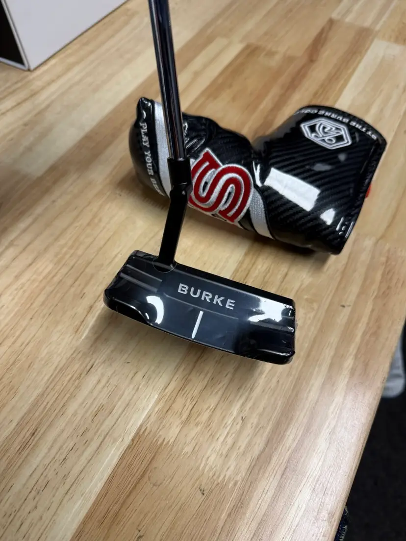 Brand New In Plastic Burke SF27 34inch Putter