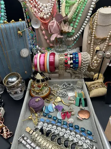 Light Box Is Full! Vintage Plastics And Signed Pcs!