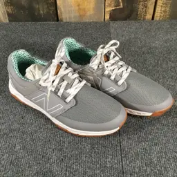 New Balance Fresh Foam women’s golf shoes NEW size 6