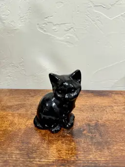 Black Obsidian Cat