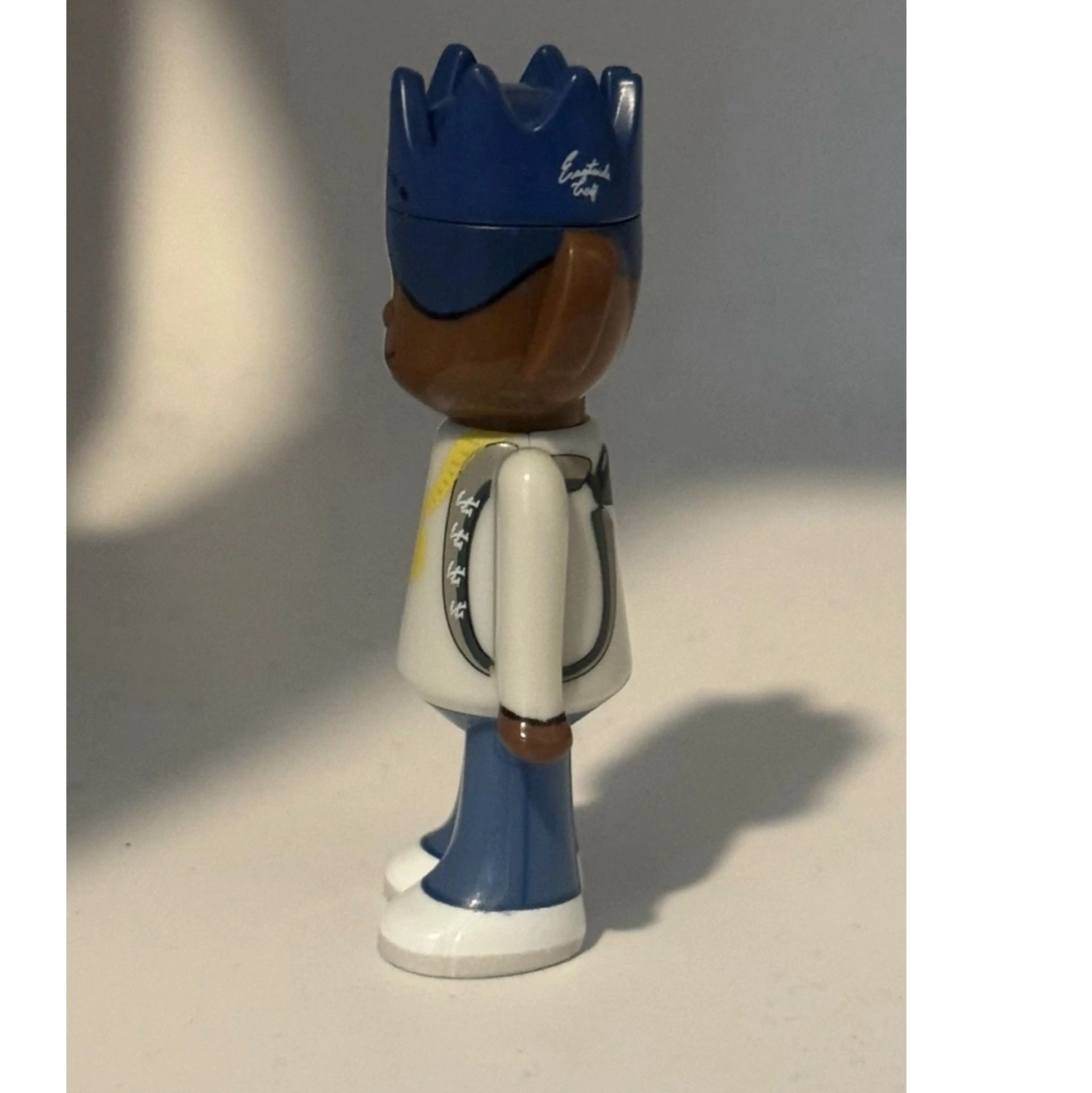 Image 4 of 5