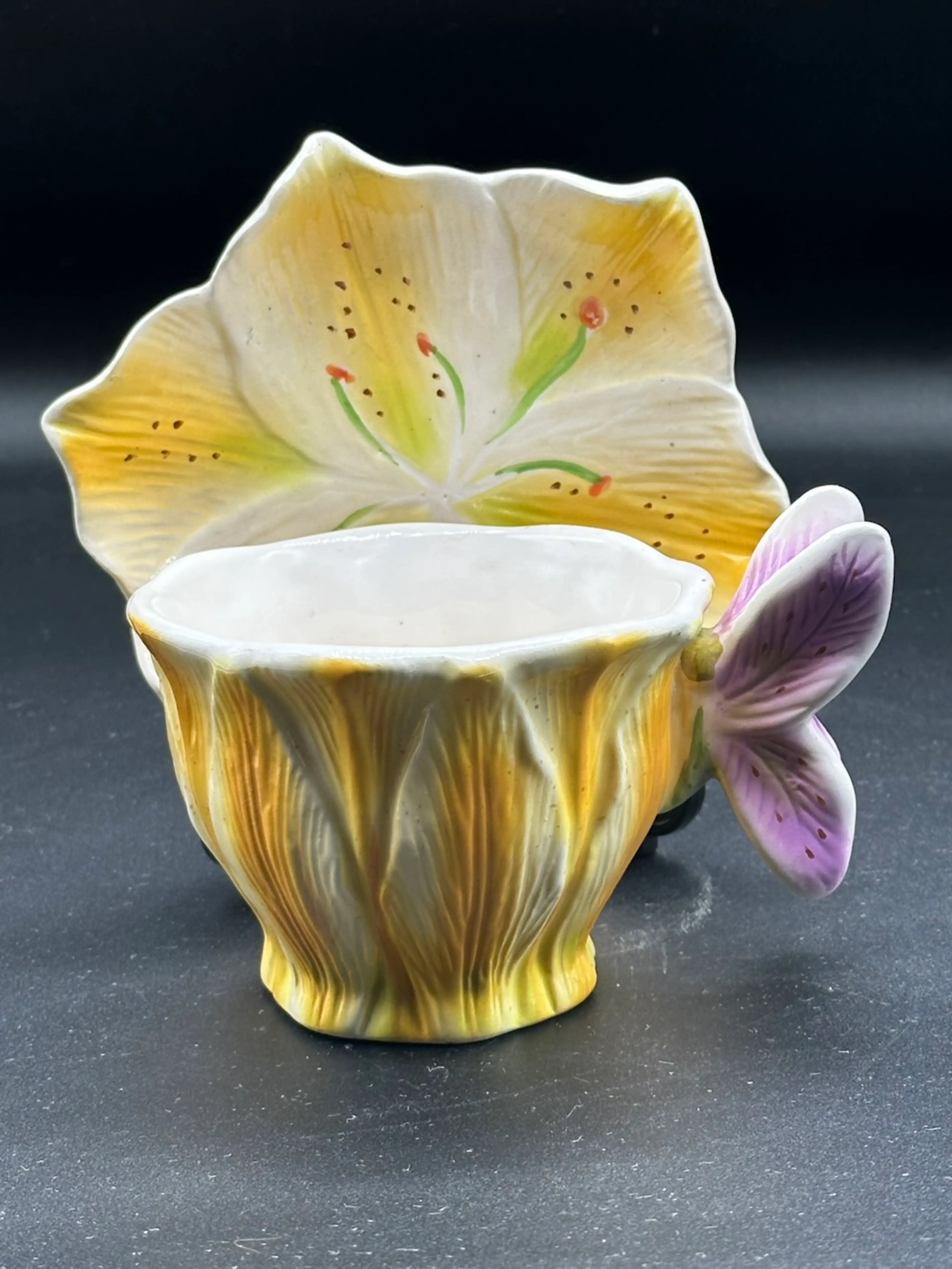 Image 1 of 6