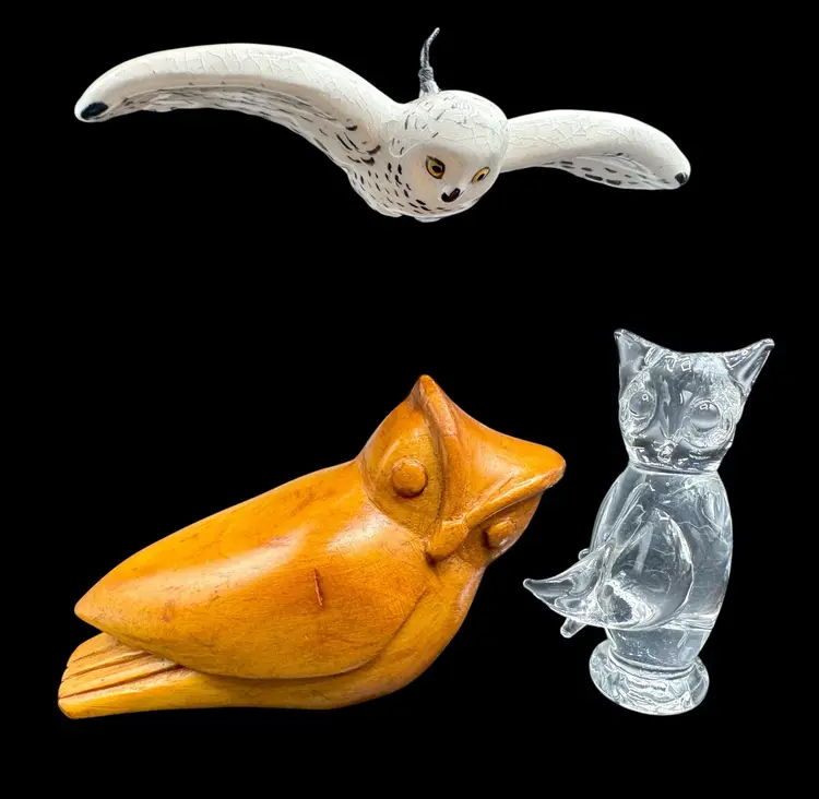 🎄For the Owl Lover🎄 Signed Glass Owl, Wood Figurine, Hanging Snowy Owl