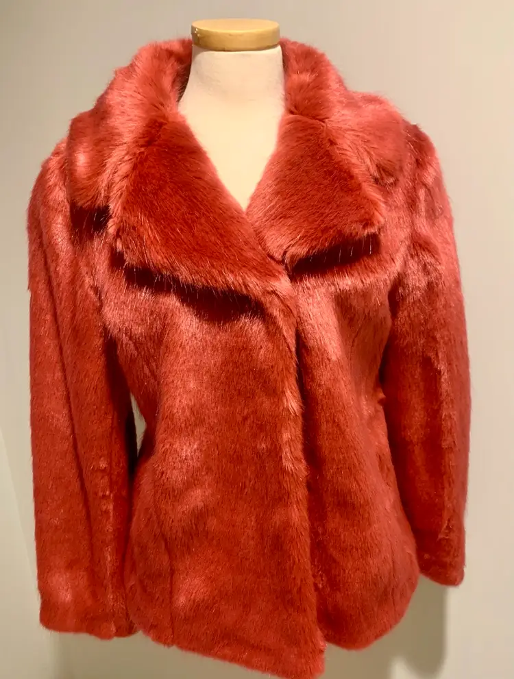 Stylish!! Furious Furs: Hot Pink Faux Fur Coat. Sz Medium